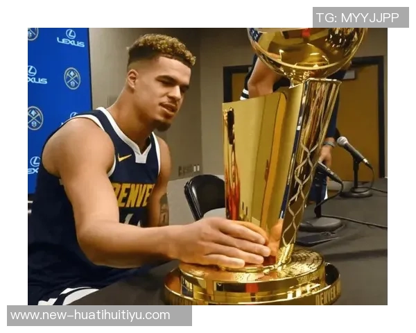 小迈克尔波特全场最高32分11篮板助球队首胜展现超强实力 小迈克尔波特全场最高32分11篮板助球队首胜展现超强实力