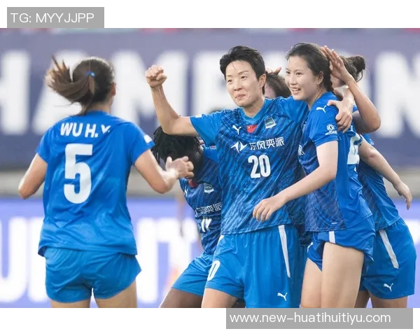 武汉车谷江大女足迎战奥克兰联现场观众人数创下新高达到32318人 武汉车谷江大女足迎战奥克兰联现场观众人数创下新高达到32318人