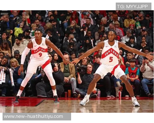 帕金斯谈赛季最佳防守球员与最佳新秀人选阿门与弗拉格成焦点