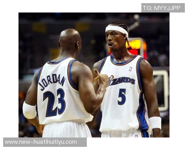 夸梅建议布朗尼学习基德技巧先适应三分再练习突破能力