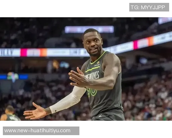 森林狼官方庆祝兰德尔生涯总得分突破14000分的重要时刻 森林狼官方庆祝兰德尔生涯总得分突破14000分的重要时刻